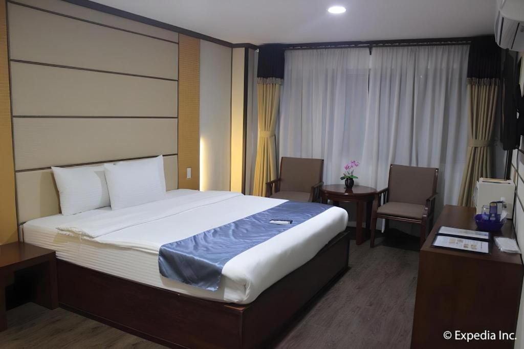 Horizon Hotel Olongapo Exterior photo